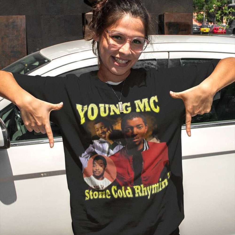 Young MC Bust A Move Rap Legend Retro Music T-Shirt